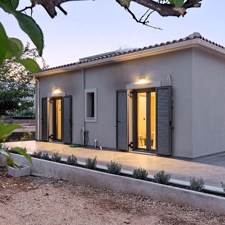 The Mulberry Tree Villa Сами Экстерьер фото